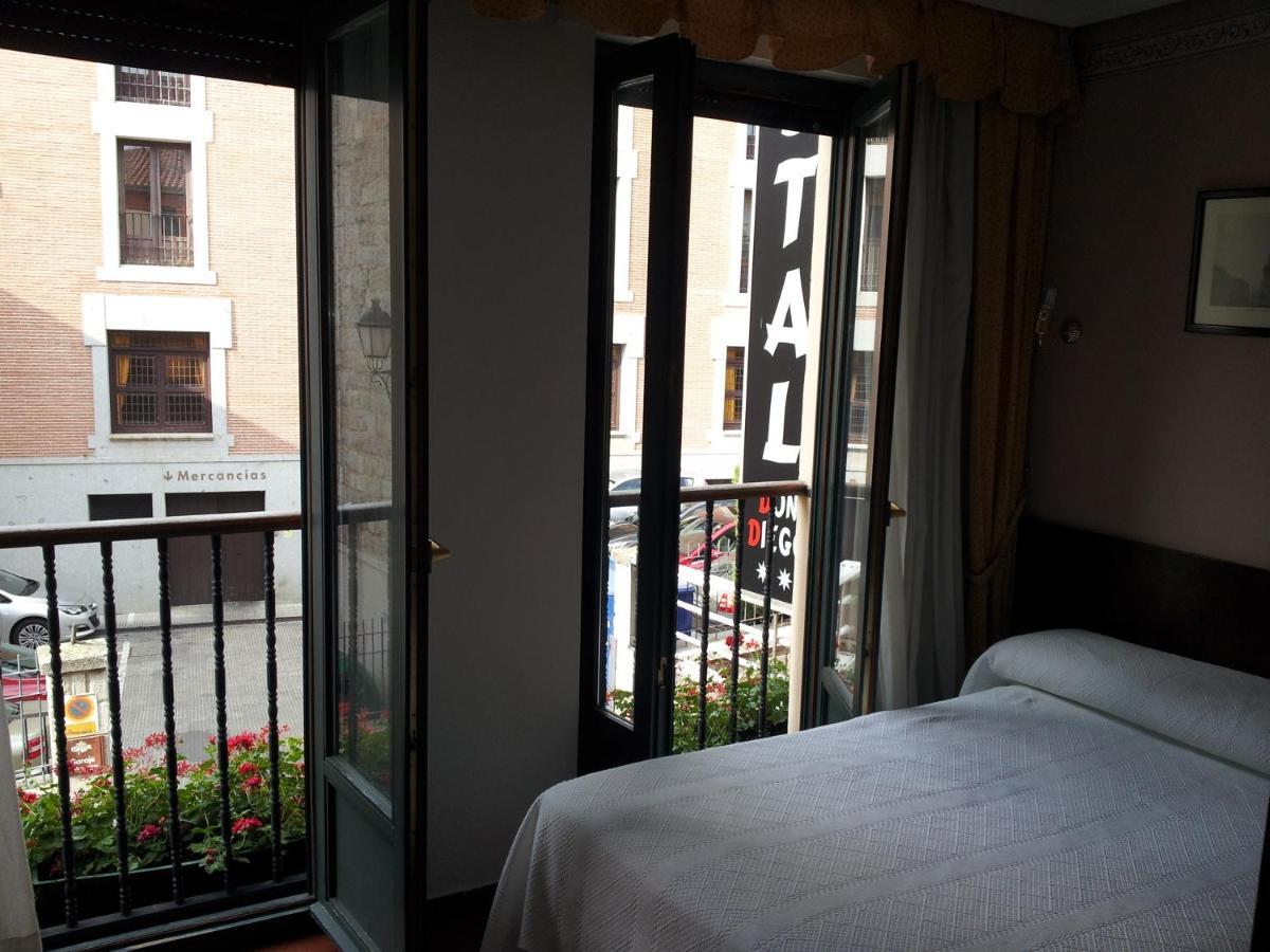 Don Diego Ávila Chambre photo